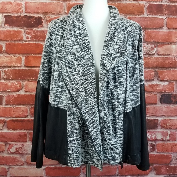 Jessica Simpson Jackets & Blazers - Jessica Simpson Fiona Faux Leather Moto Jacket 1X